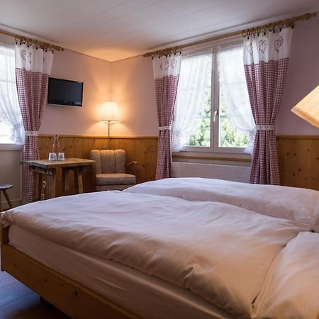 Hotel Bergidyll อันเดอร์แมท ภายนอก รูปภาพ