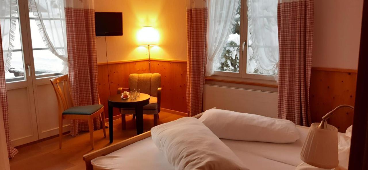 Hotel Bergidyll อันเดอร์แมท ภายนอก รูปภาพ