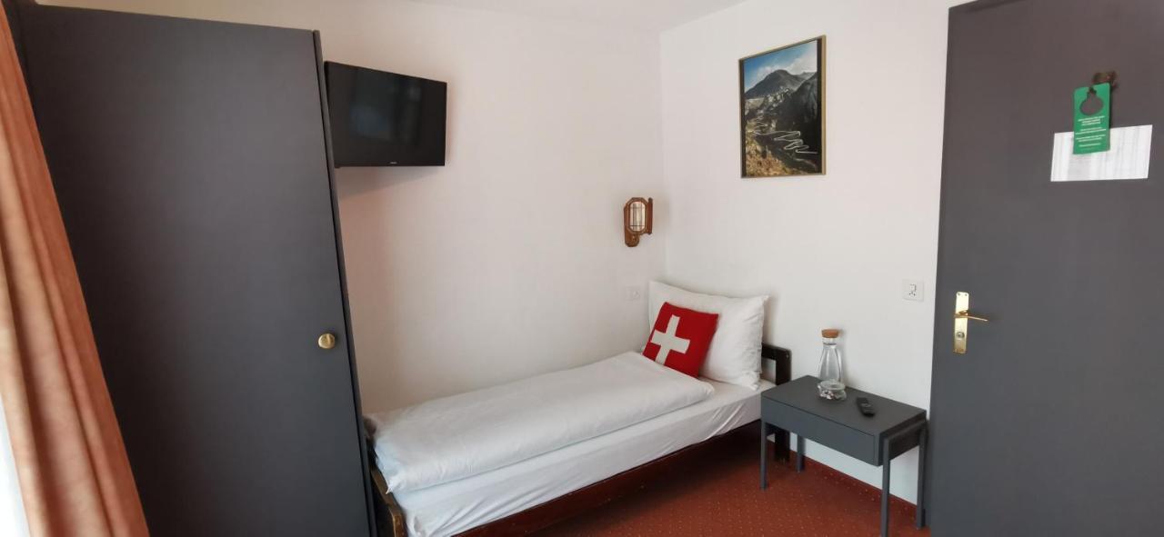 Hotel Bergidyll อันเดอร์แมท ภายนอก รูปภาพ