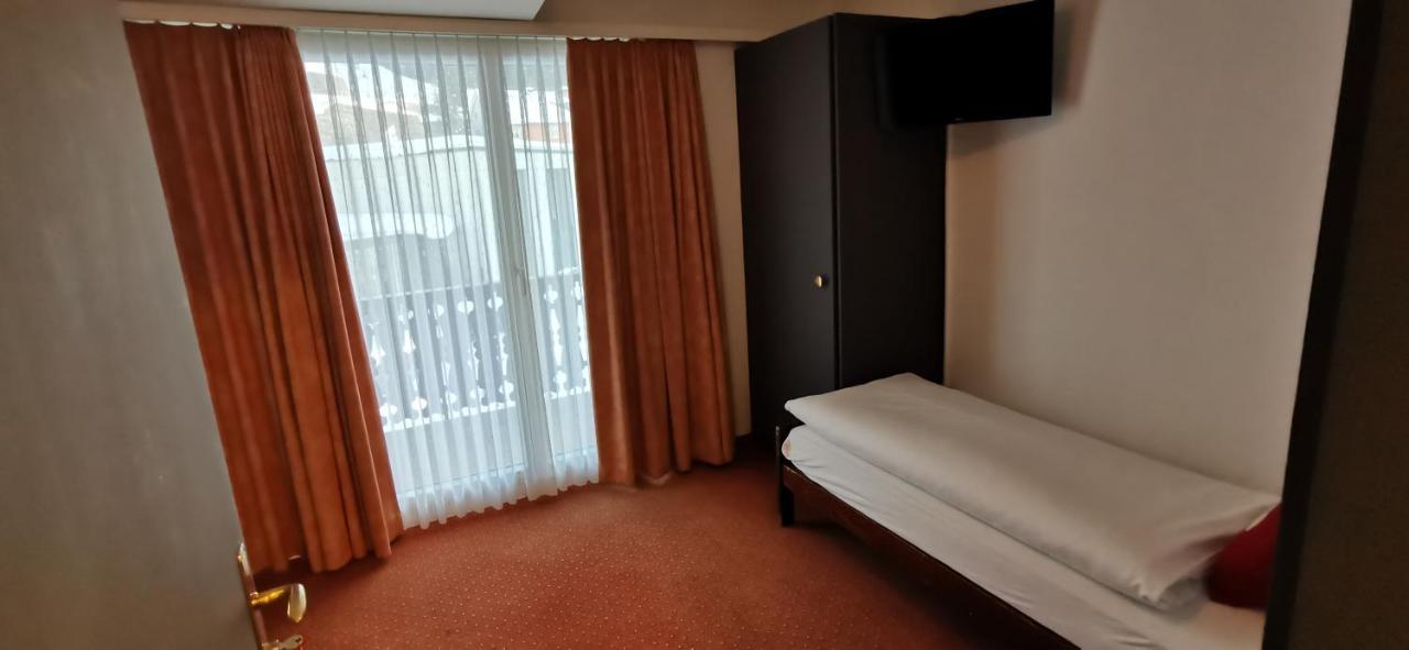 Hotel Bergidyll อันเดอร์แมท ภายนอก รูปภาพ